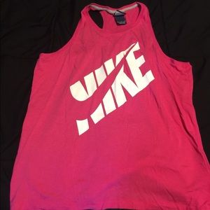 Medium Nike tank